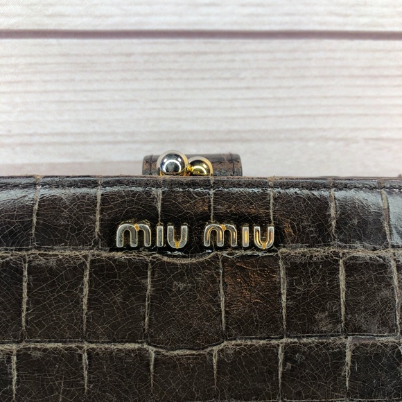Miu Miu Dark Brown Wallet - Picture 8 of 8
